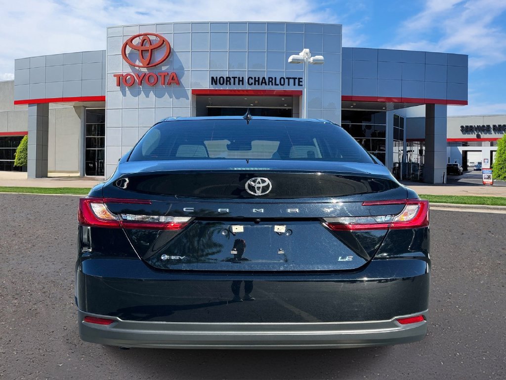 Used 2025 Toyota Camry LE w/ Convenience Package FWD image 7