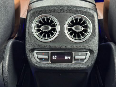 Used 2021 Mercedes-Benz G 63 AMG 4MATIC w/ G Manufaktur Interior Package image 43