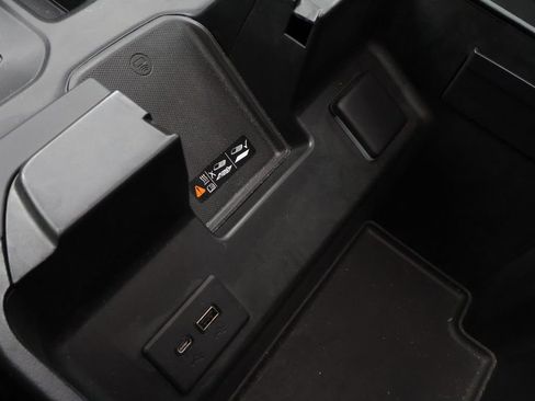 Used 2022 GMC Sierra 1500 AT4 w/ AT4 Premium Package image 35