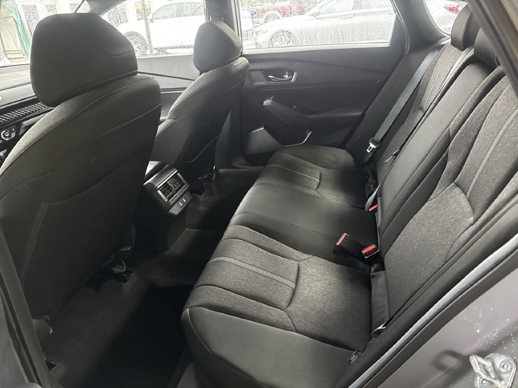 Used 2025 Honda Accord Sport image 17