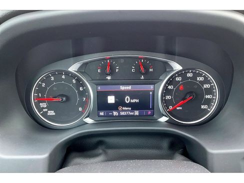 Used 2023 GMC Acadia AT4 image 13