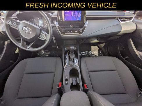 Used 2024 Toyota Corolla LE FWD image 13