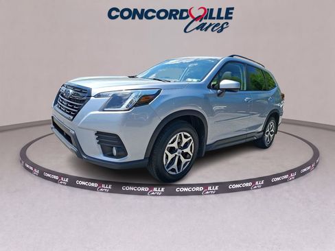 Certified 2023 Subaru Forester Premium AWD/4WD image 4