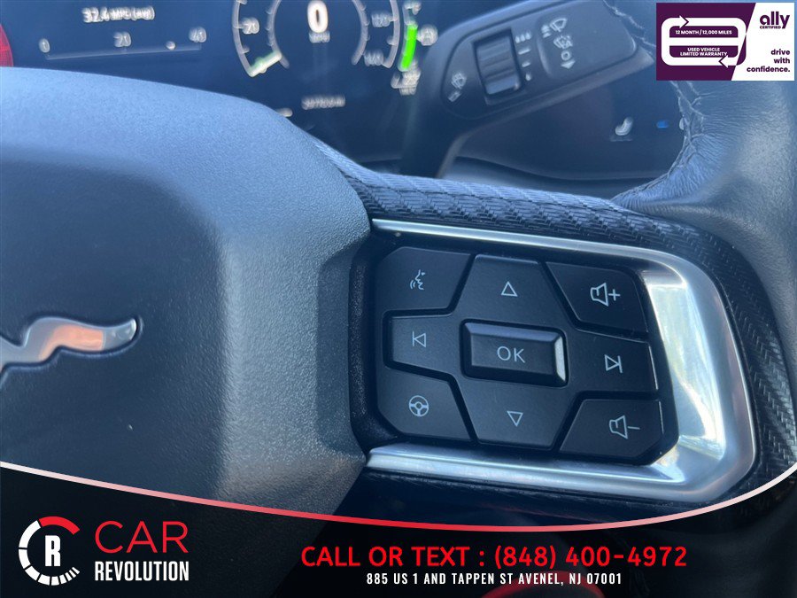 Used 2025 Ford Mustang Premium RWD image 28