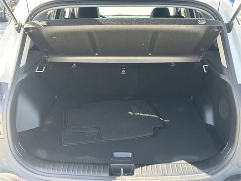 Used 2024 Kia Seltos SX image 10