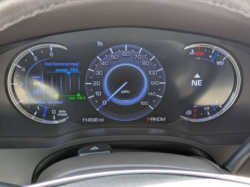 Used 2016 Cadillac Escalade 2WD image 27