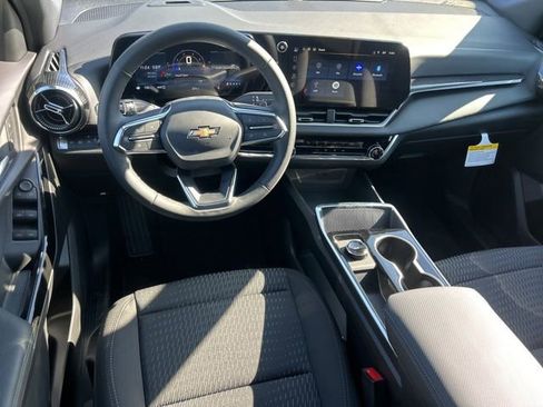 New 2026 Chevrolet Equinox LT image 28