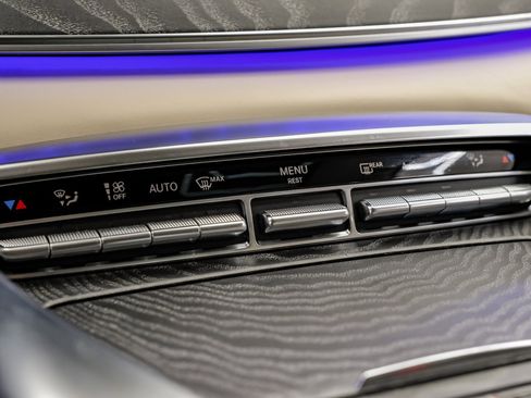 Used 2023 Mercedes-Benz AMG GT 53 image 31