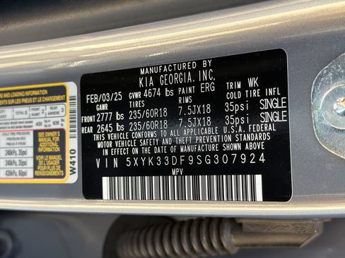 Used 2025 Kia Sportage EX w/ Premium Package FWD image 35