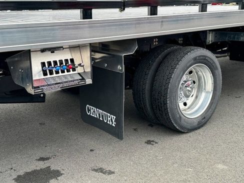 Used 2024 RAM 5500 SLT w/ Quick Order Package 2YG SLT image 42