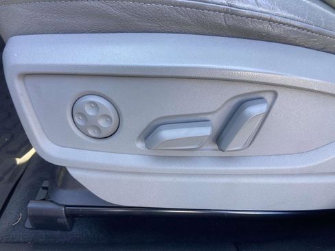 Used 2018 Audi Q5 2.0T Premium Plus w/ Premium Plus Package image 18