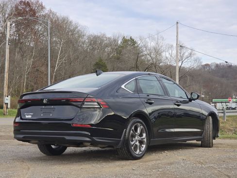 Used 2024 Honda Accord EX image 15