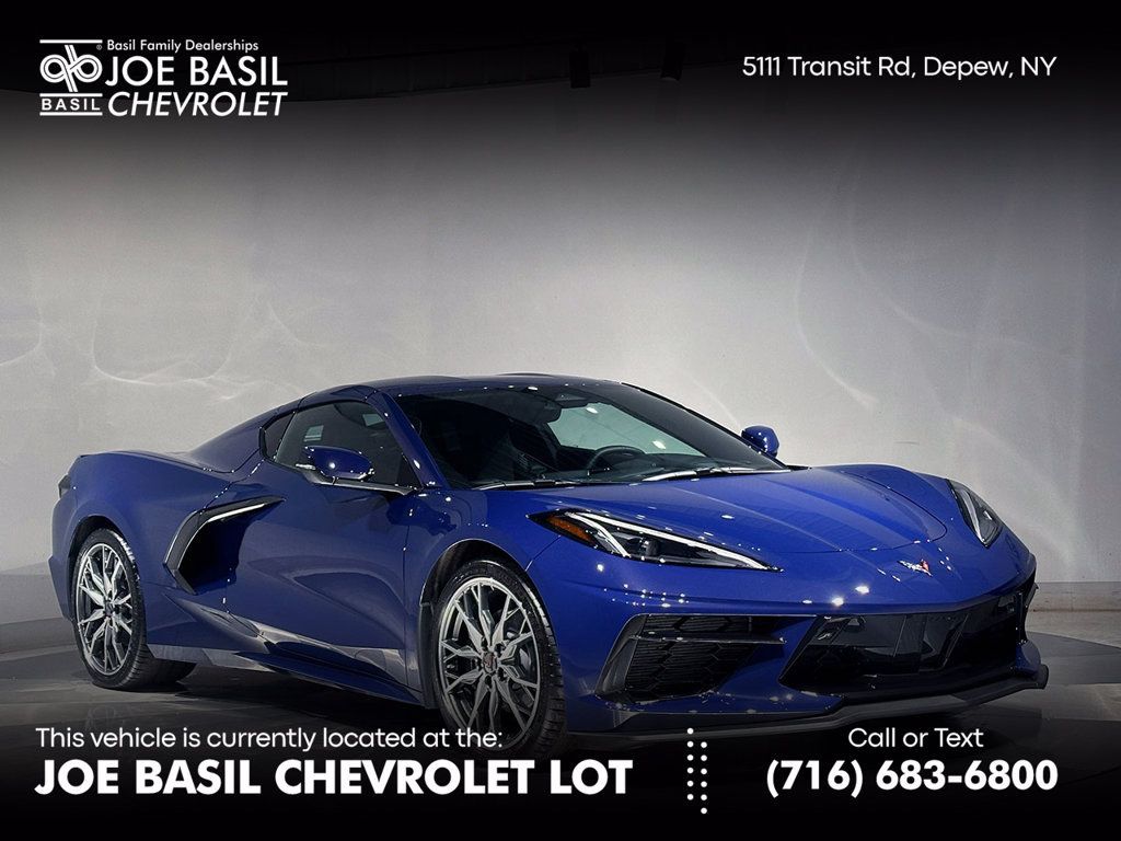 Used 2025 Chevrolet Corvette Stingray Preferred Cpe w/ 2LT RWD image 1