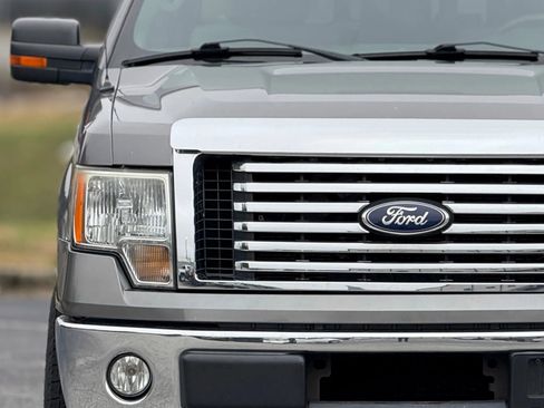 Used 2011 Ford F150 XLT w/ XLT Chrome Pkg image 11