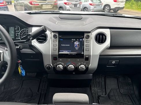Used 2018 Toyota Tundra SR5 AWD/4WD image 20