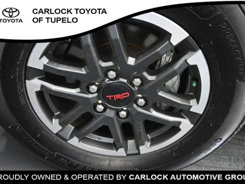 Used 2025 Toyota Tacoma TRD Sport AWD/4WD image 37