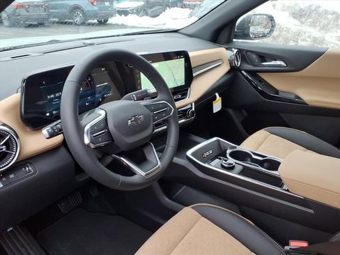 New 2026 Chevrolet Equinox ACTIV w/ Convenience Package III image 11