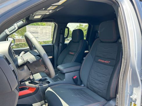 New 2025 Nissan Frontier PRO-4X w/ Pro Convenience Package image 16