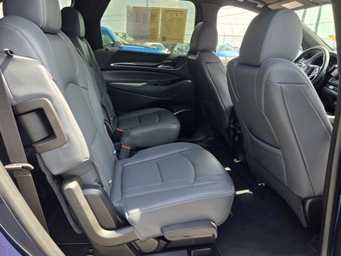 Certified 2023 Buick Enclave Essence FWD image 16