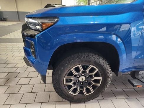 Used 2023 Chevrolet Colorado Z71 w/ Z71 Convenience Package 2 image 17