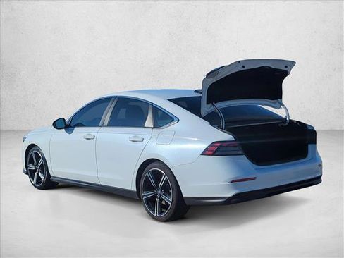 Used 2023 Honda Accord Sport image 6