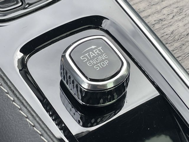 Used 2022 Volvo XC90 T8 Inscription w/ Advanced Package AWD/4WD image 28