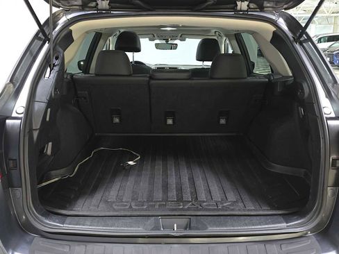Used 2019 Subaru Outback 3.6R Limited image 14