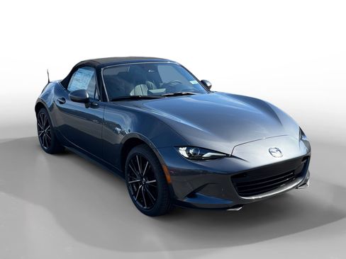 New 2026 MAZDA MX-5 Miata Grand Touring w/ Weather Package image 7