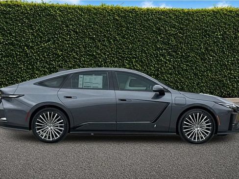 New 2026 Lexus ES 350e FWD image 4