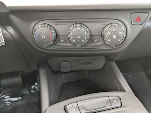 New 2026 Chevrolet Trax RS w/ Driver Confidence Package image 26