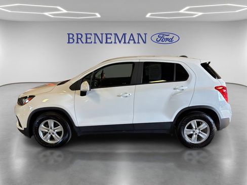 Used 2020 Chevrolet Trax LS w/ Tint and Cruise Package FWD image 8