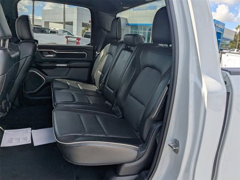 Used 2024 RAM 1500 Laramie image 12