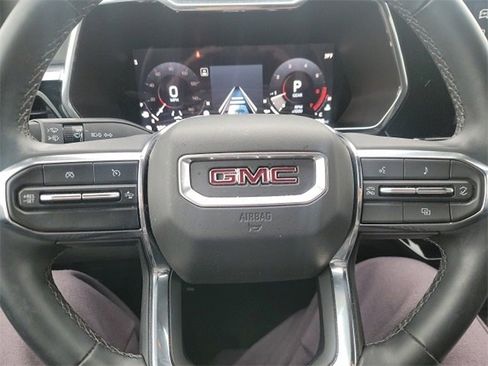 Used 2024 GMC Canyon Elevation w/ Convenience Package image 12