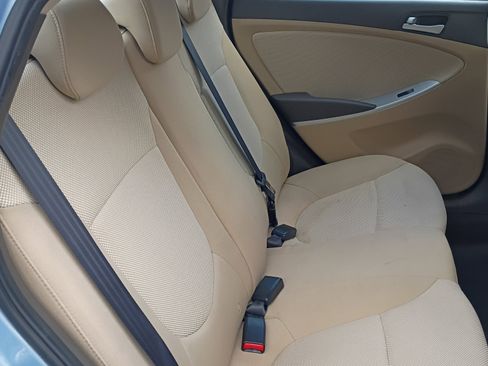 Used 2012 Hyundai Accent GLS image 46