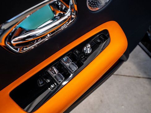 Used 2022 Rolls-Royce Ghost Black Badge image 32