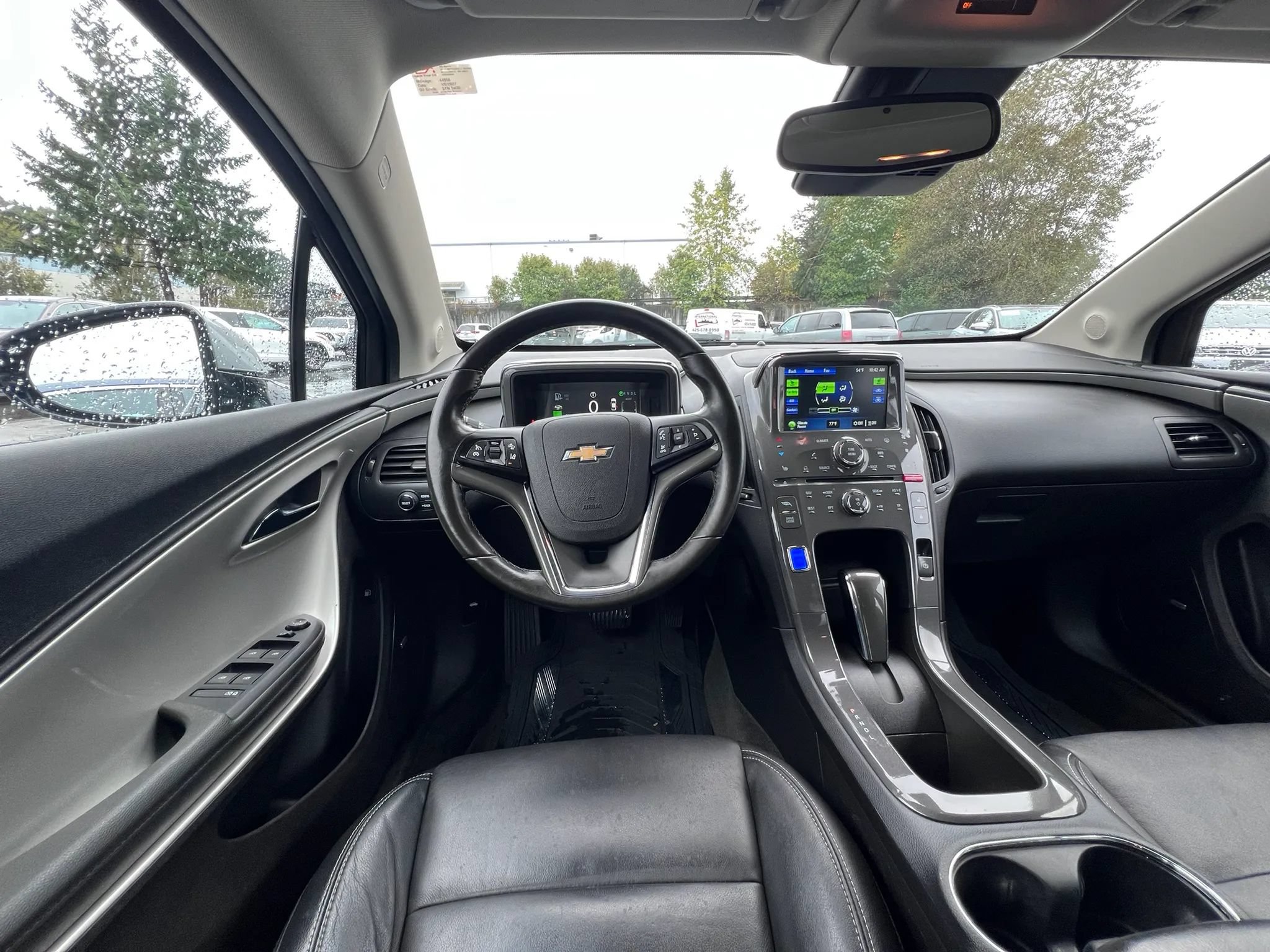 Used 2015 Chevrolet Volt Premium w/ Premium Trim Package FWD image 24