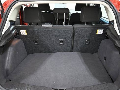 Used 2018 Ford Focus SE image 18