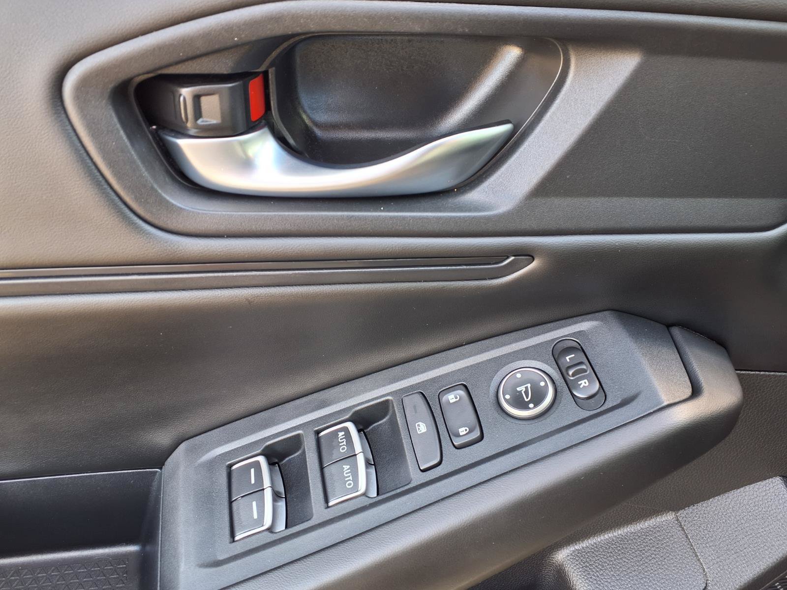 Certified 2023 Honda Accord EX image 26