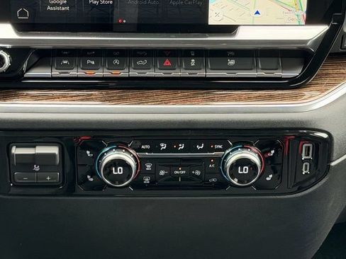 New 2026 GMC Sierra 1500 SLE w/ Preferred Package AWD/4WD image 19