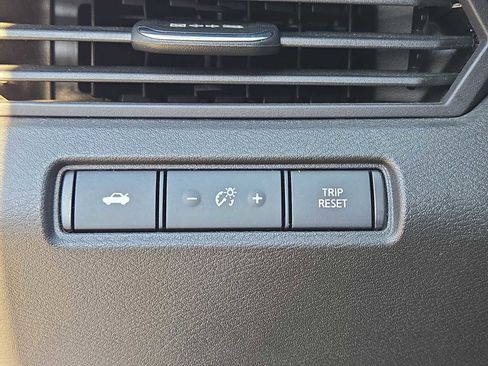 Used 2023 Nissan Altima 2.5 SR w/ SR Premium Package image 21