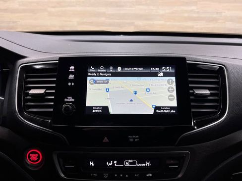 Used 2022 Honda Pilot TrailSport image 10