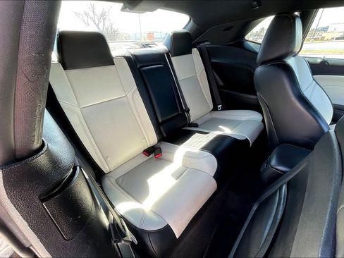 Used 2018 Dodge Challenger R/T Plus image 29