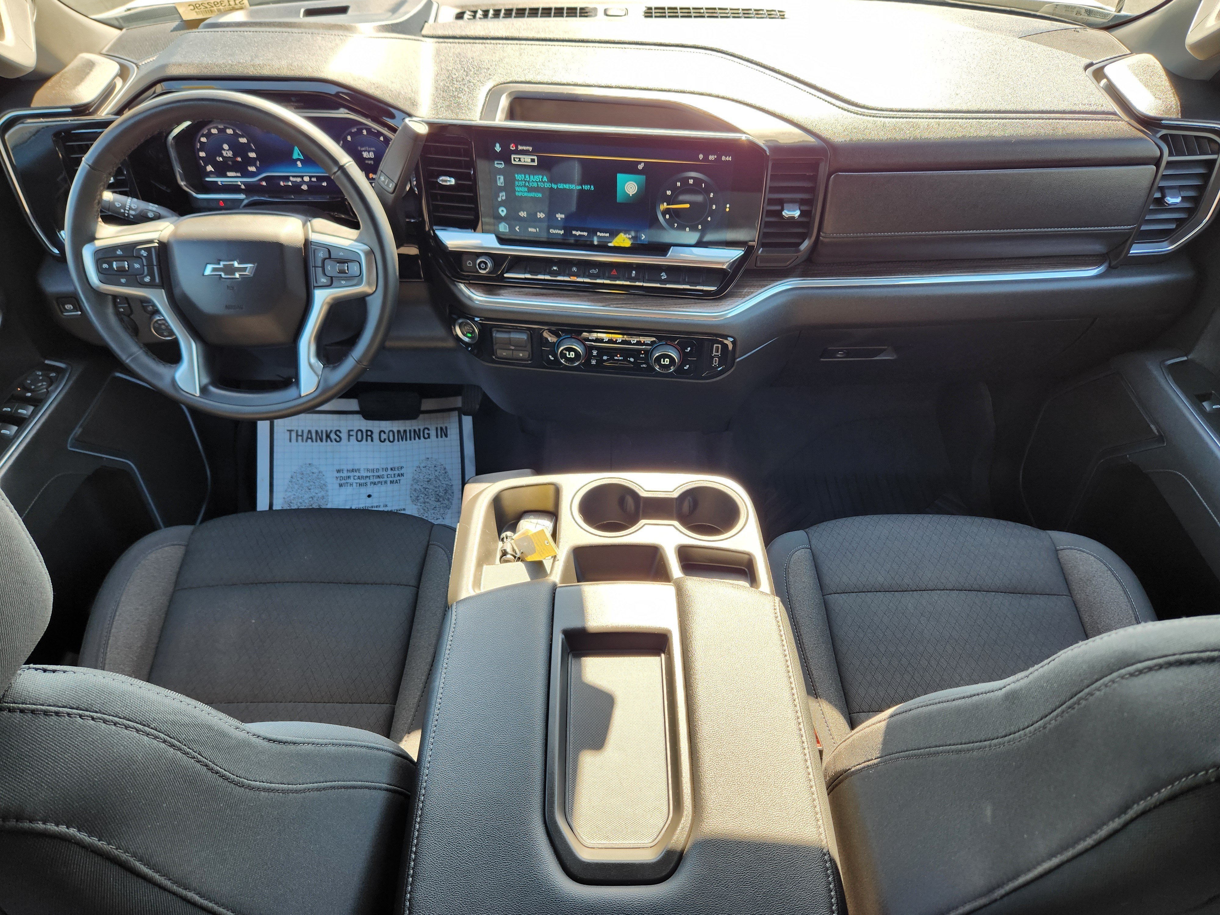 Used 2025 Chevrolet Silverado 1500 RST AWD/4WD image 16