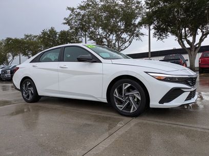 Used 2025 Hyundai Elantra Sport