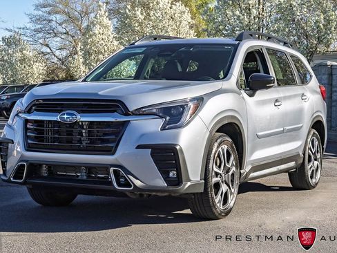 Used 2025 Subaru Ascent Limited AWD/4WD image 17