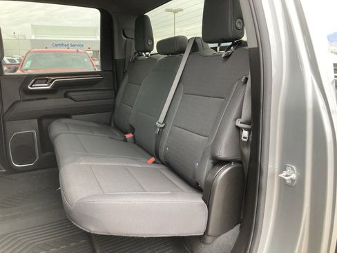 Certified 2025 Chevrolet Silverado 2500 LT image 37