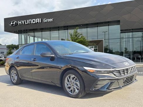 Certified 2025 Hyundai Elantra Blue image 1