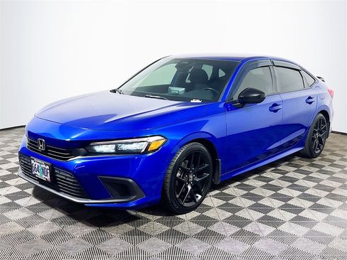 Used 2022 Honda Civic Sport image 4