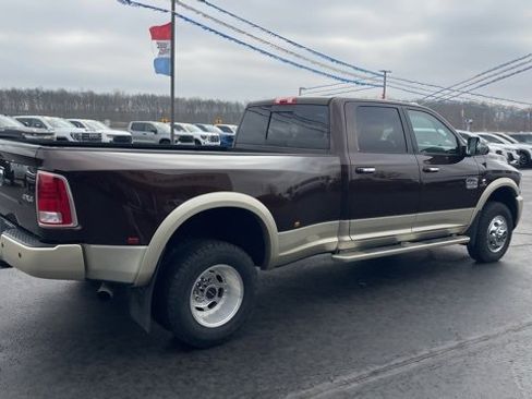 Used 2014 RAM 3500 Laramie Longhorn image 7