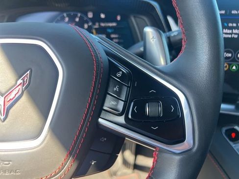 Used 2022 Chevrolet Corvette Stingray Premium Conv w/ Z51 Performance Package RWD image 15